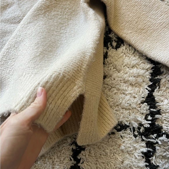 J.O.A Warm Cozy Knit Turtle Neck Knit Sweater Size Small - Picture 6 of 11